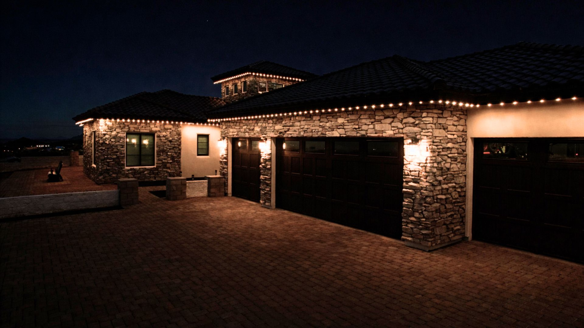 House nighttime